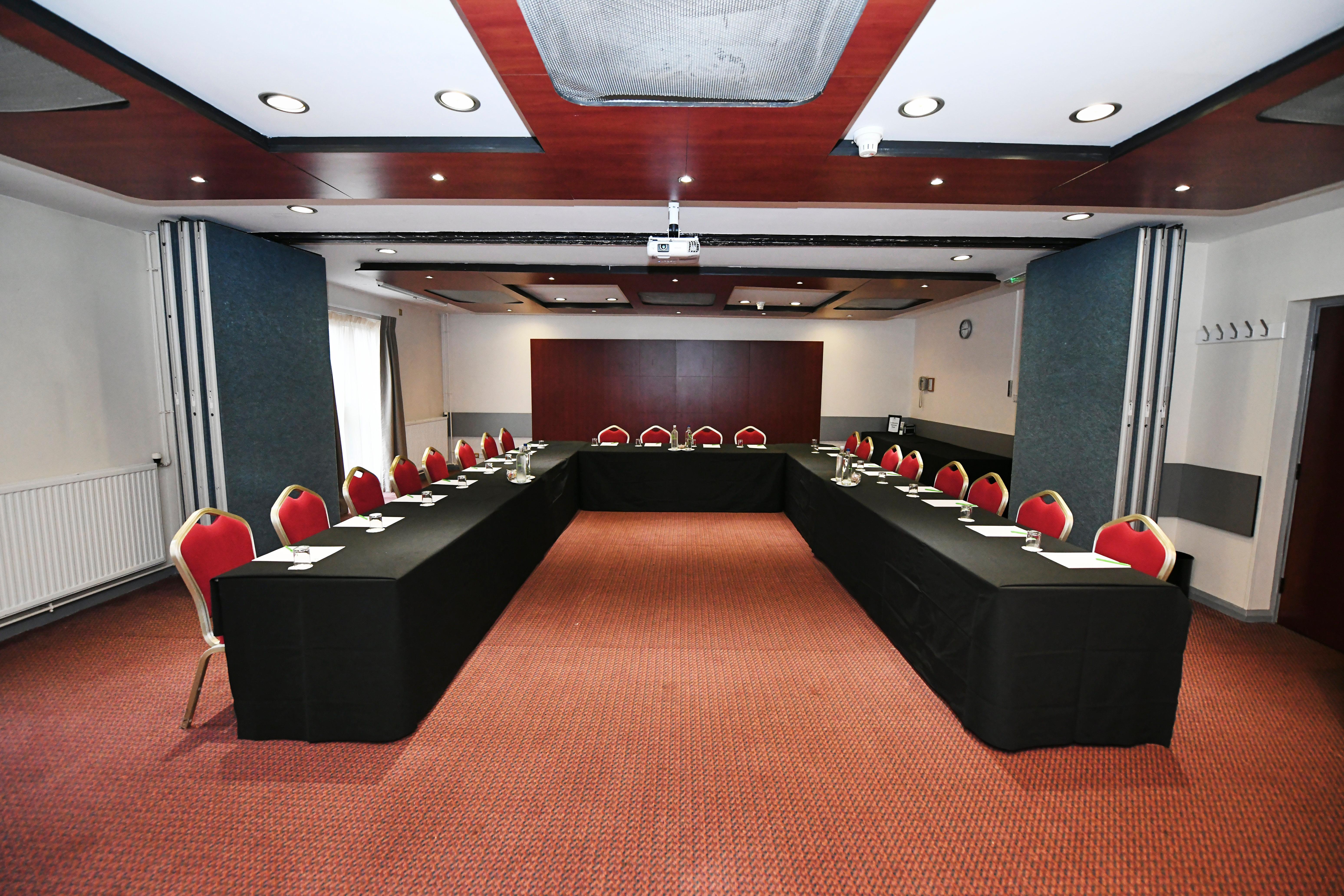 Holiday Inn Telford Ironbridge By Ihg מראה חיצוני תמונה