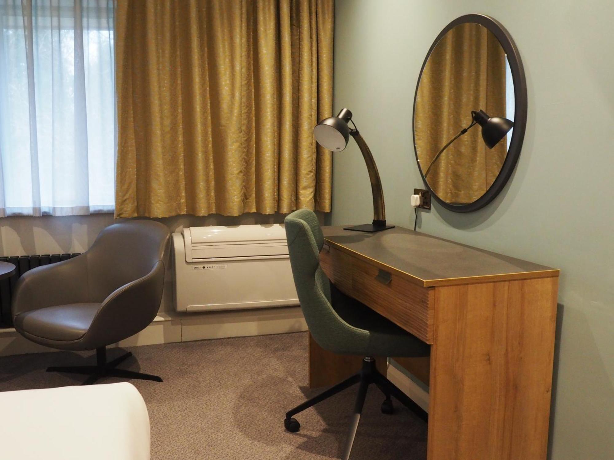 Holiday Inn Telford Ironbridge By Ihg מראה חיצוני תמונה